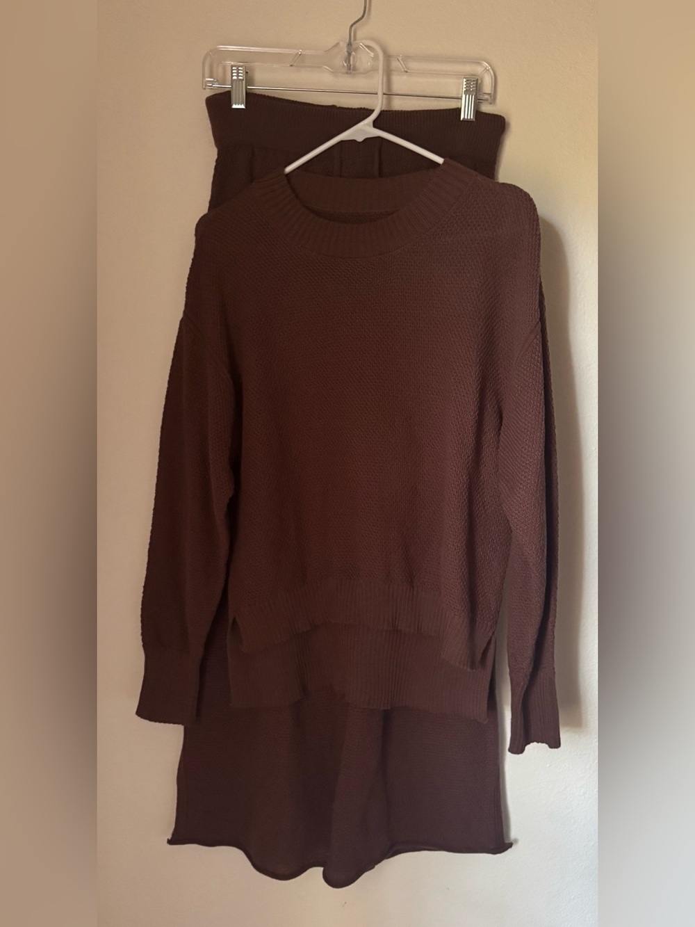 Women's Brown Knit Sweater and Pant Set | Size Medium
